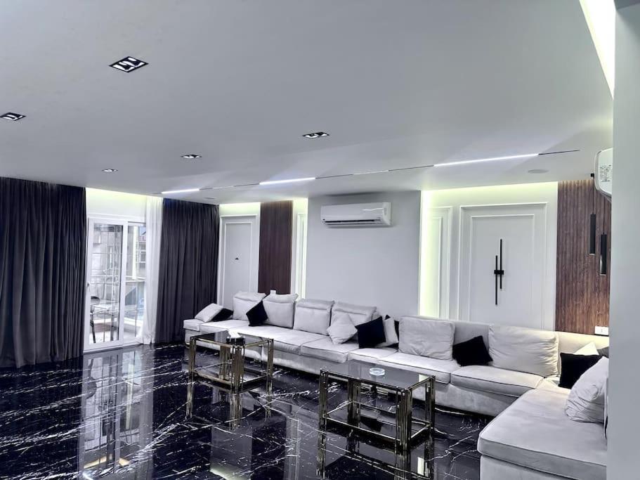 Apartment Ad Doqi Cairo