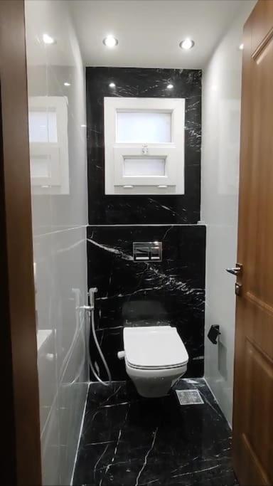Apartment Ad Doqi *
